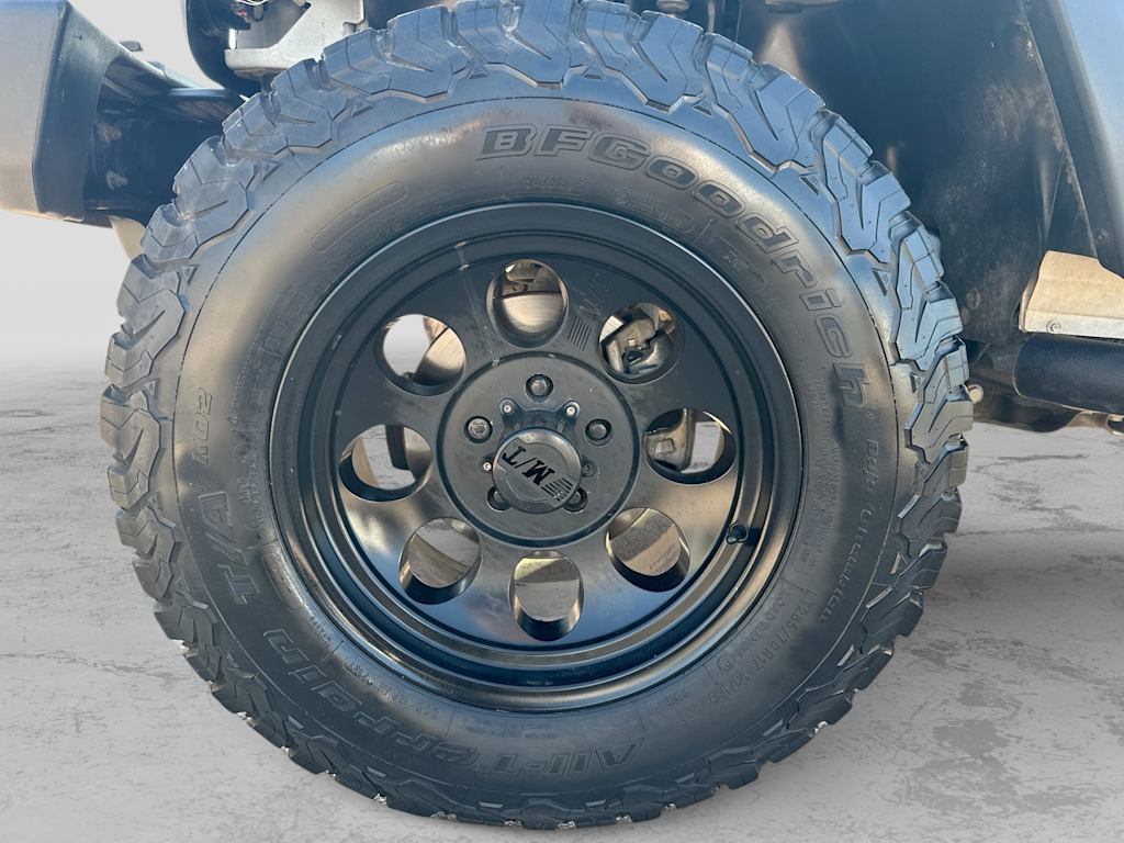 Thumbnail: 2013 Jeep Wrangler - 7