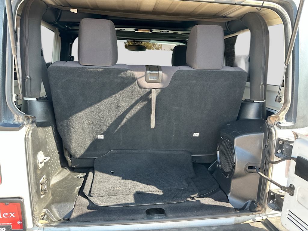 Thumbnail: 2013 Jeep Wrangler - 29