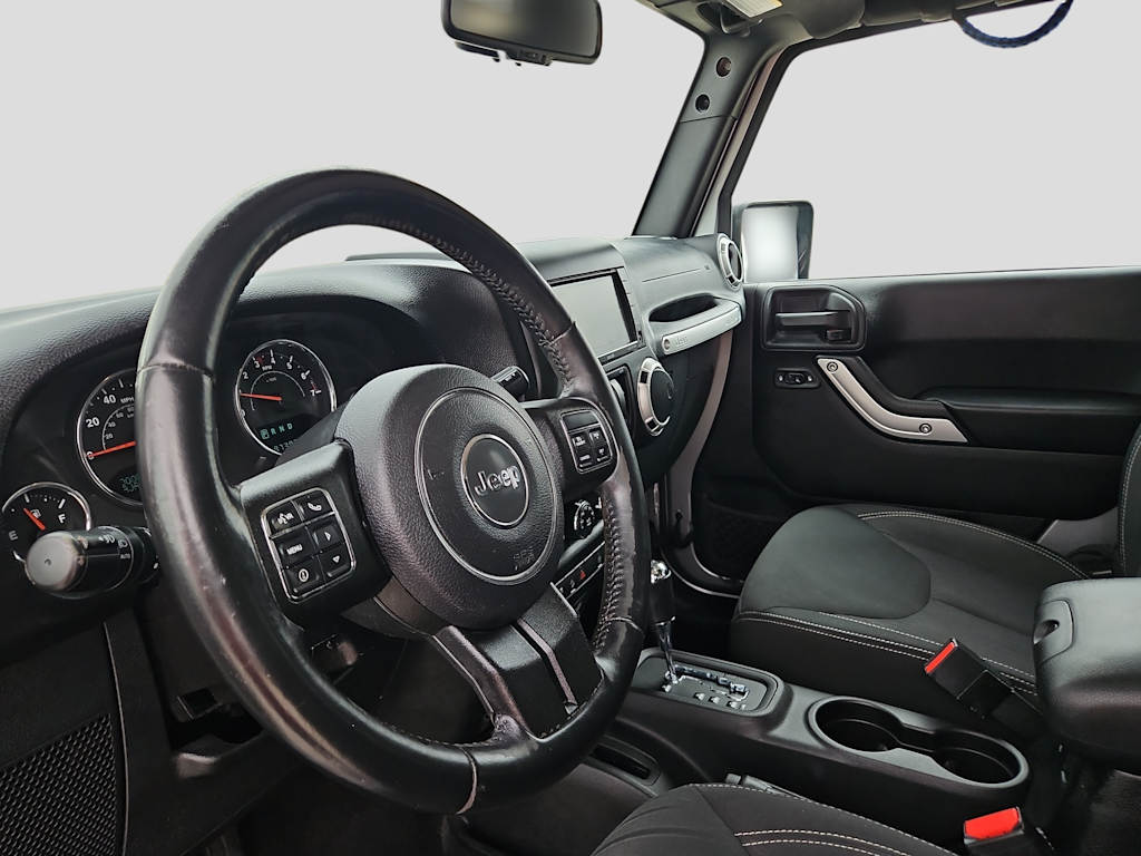 Thumbnail: 2016 Jeep Wrangler - 2