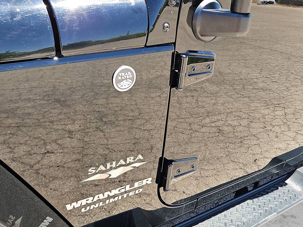 Thumbnail: 2015 Jeep Wrangler - 7