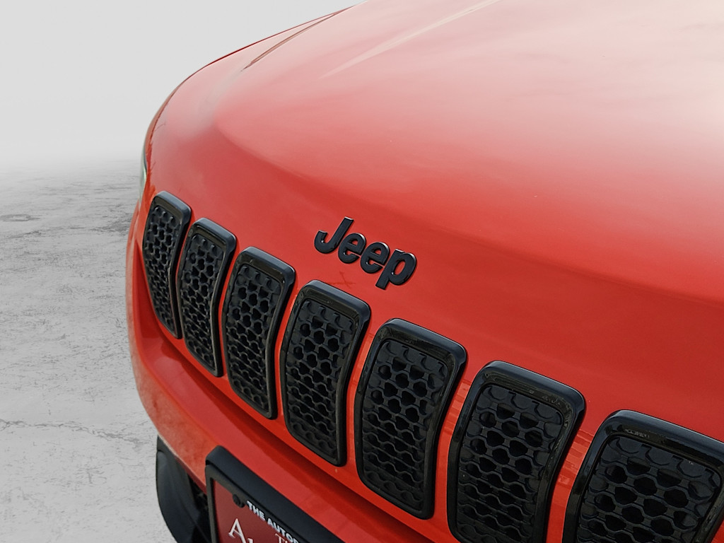 Thumbnail: 2021 Jeep Cherokee - 6