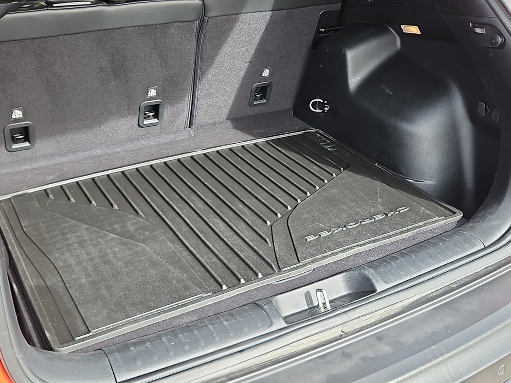 Thumbnail: 2021 Jeep Cherokee - 15