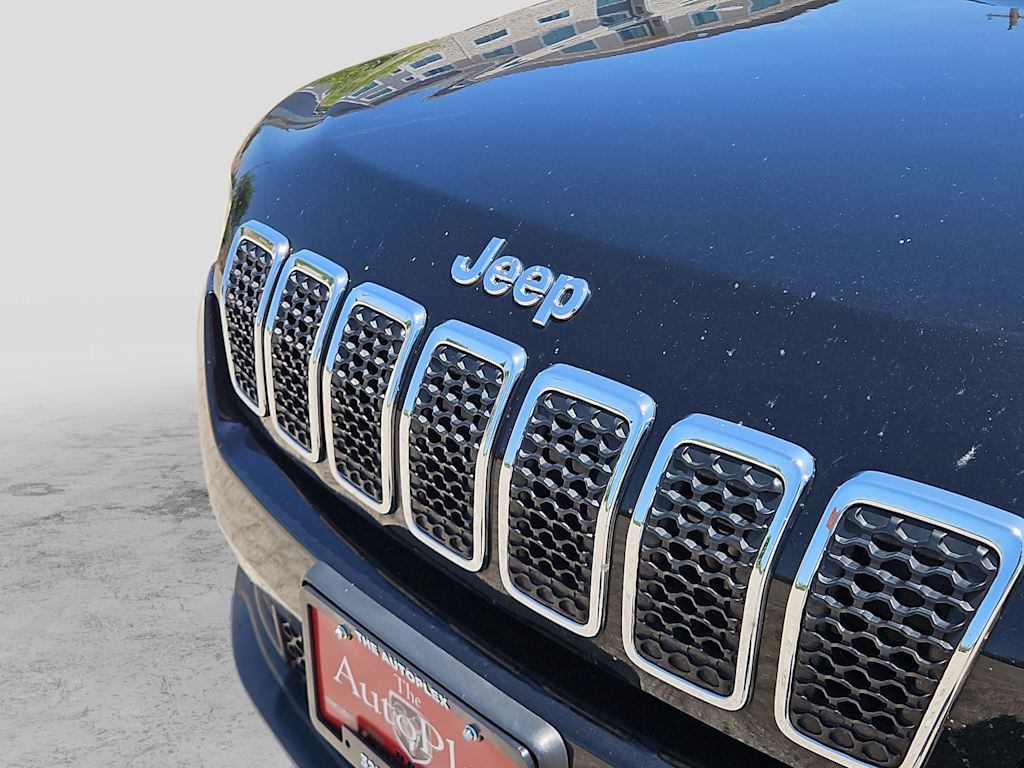 Thumbnail: 2022 Jeep Cherokee - 20