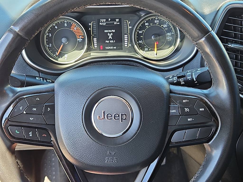 Thumbnail: 2020 Jeep Cherokee - 20