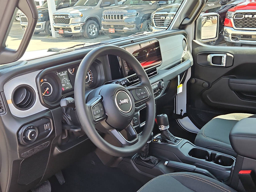 Thumbnail: 2024 Jeep Wrangler - 3