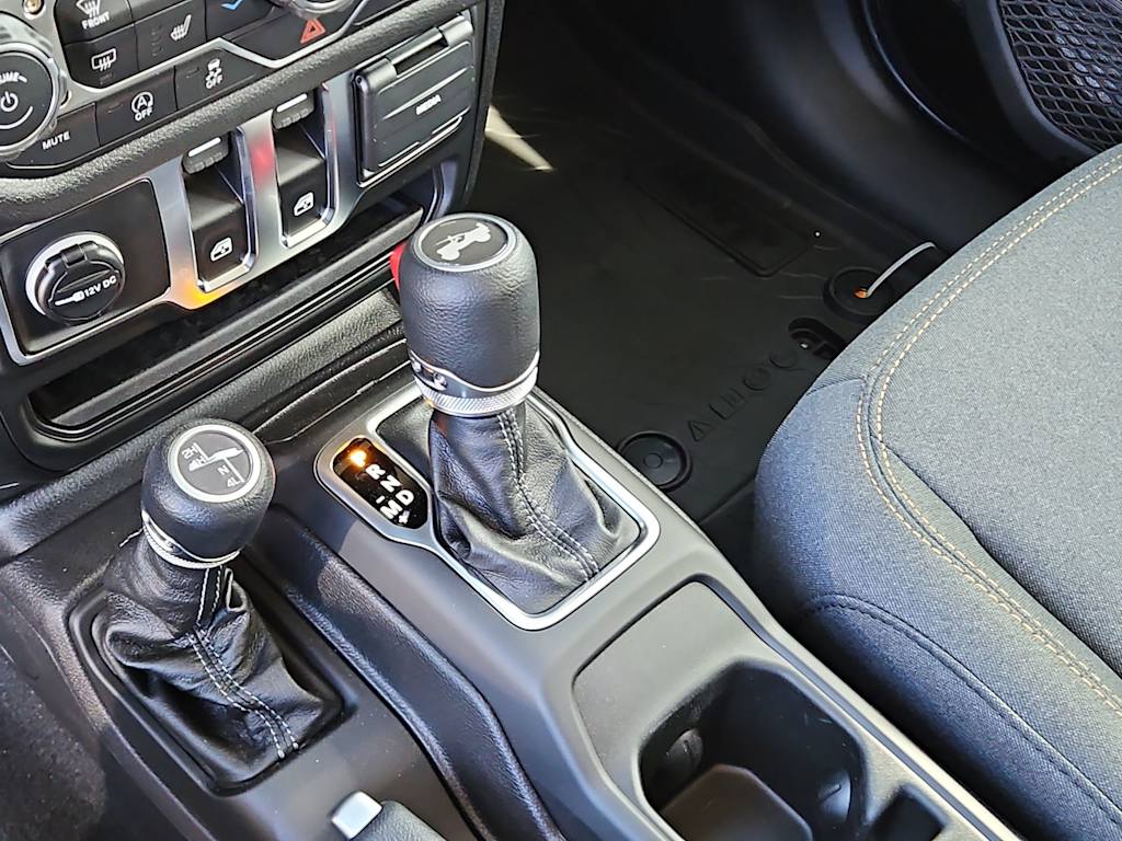 Thumbnail: 2026 Jeep Wrangler - 25