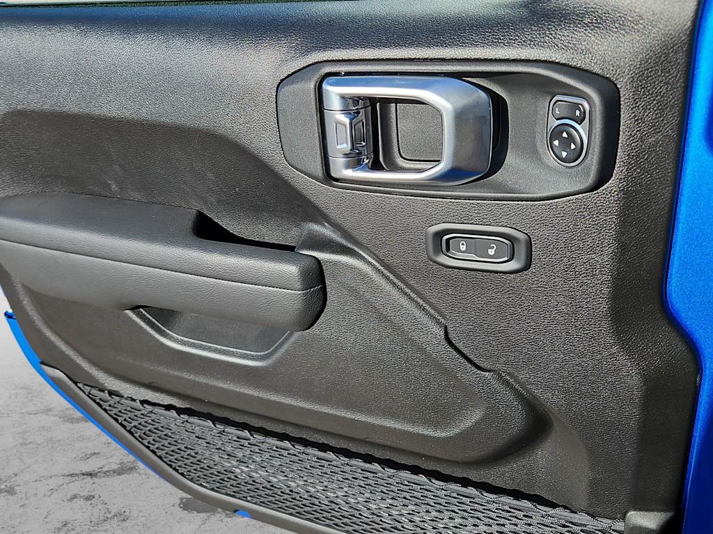 Thumbnail: 2026 Jeep Wrangler - 20