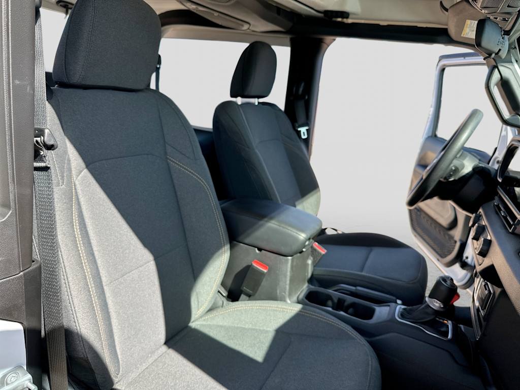 Thumbnail: 2025 Jeep Wrangler - 29