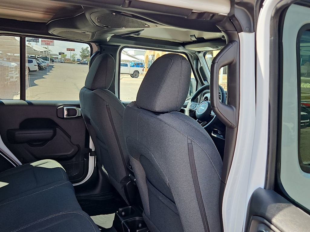 Thumbnail: 2025 Jeep Wrangler - 12