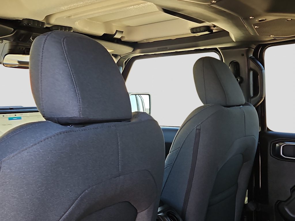Thumbnail: 2026 Jeep Wrangler - 23