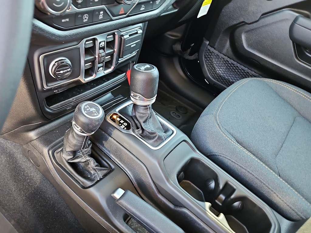 Thumbnail: 2026 Jeep Wrangler - 12