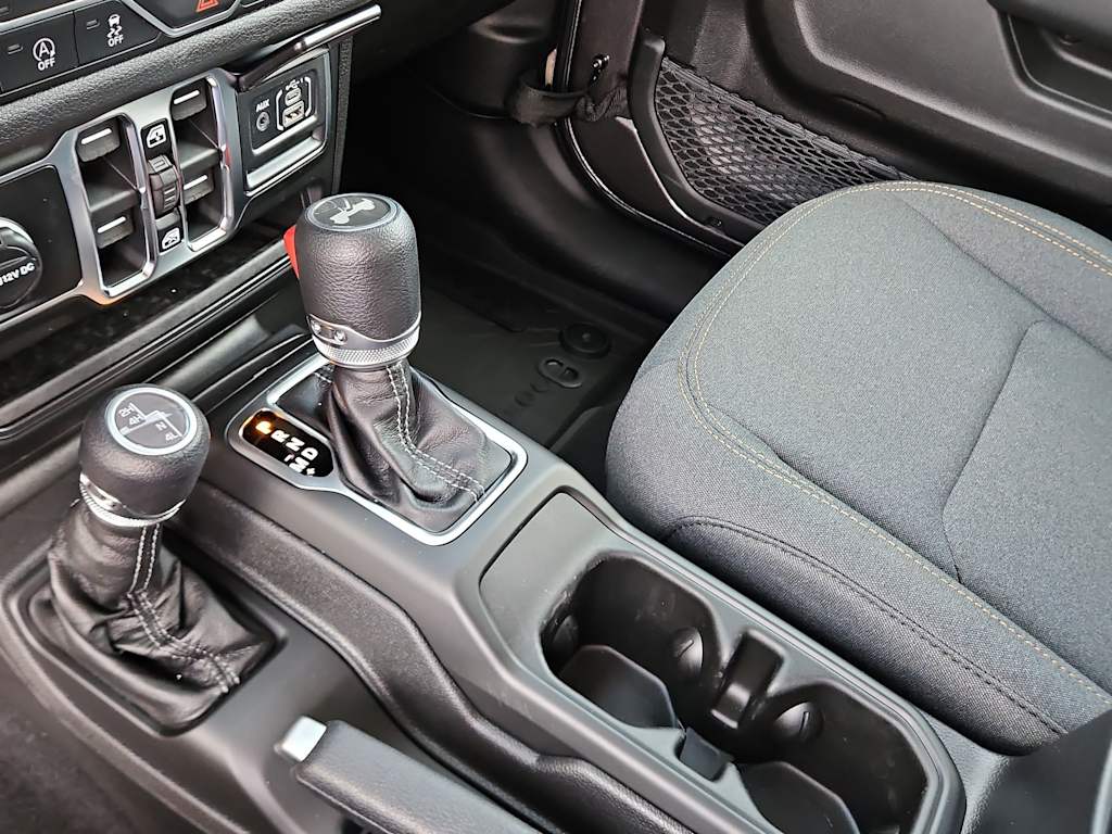 Thumbnail: 2026 Jeep Wrangler - 14