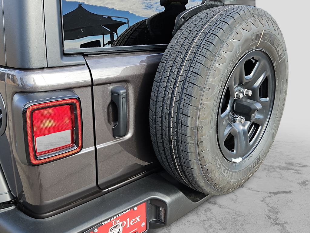 Thumbnail: 2026 Jeep Wrangler - 24