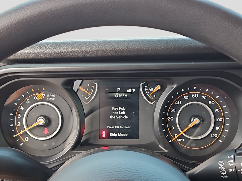 Thumbnail: 2026 Jeep Wrangler - 15