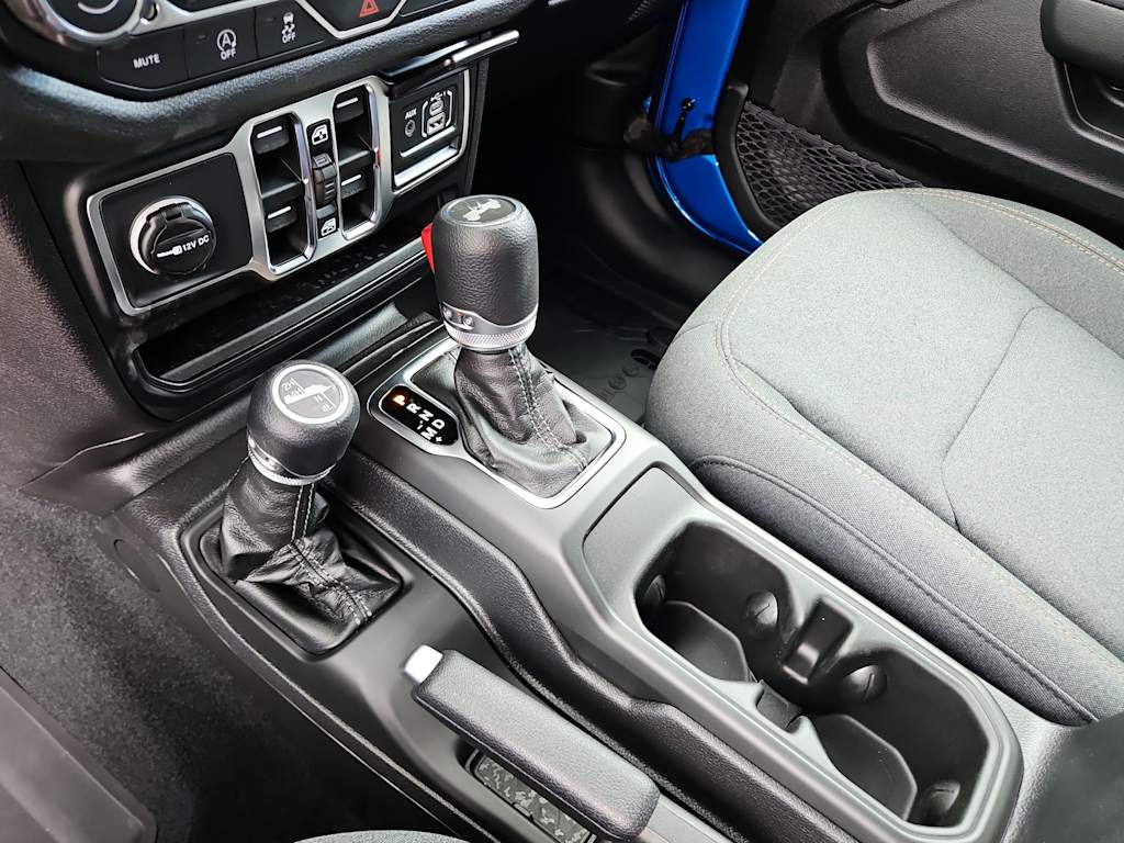 Thumbnail: 2026 Jeep Wrangler - 13