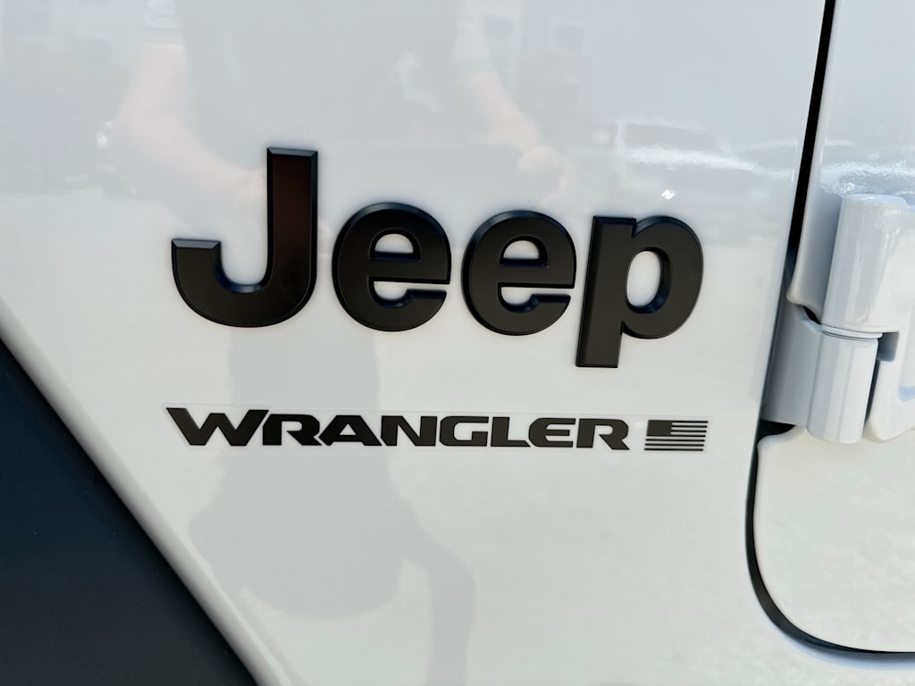 Thumbnail: 2026 Jeep Wrangler - 7