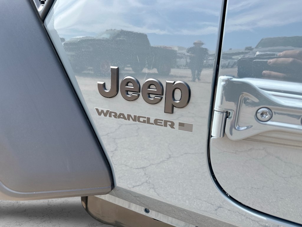 Thumbnail: 2026 Jeep Wrangler - 7