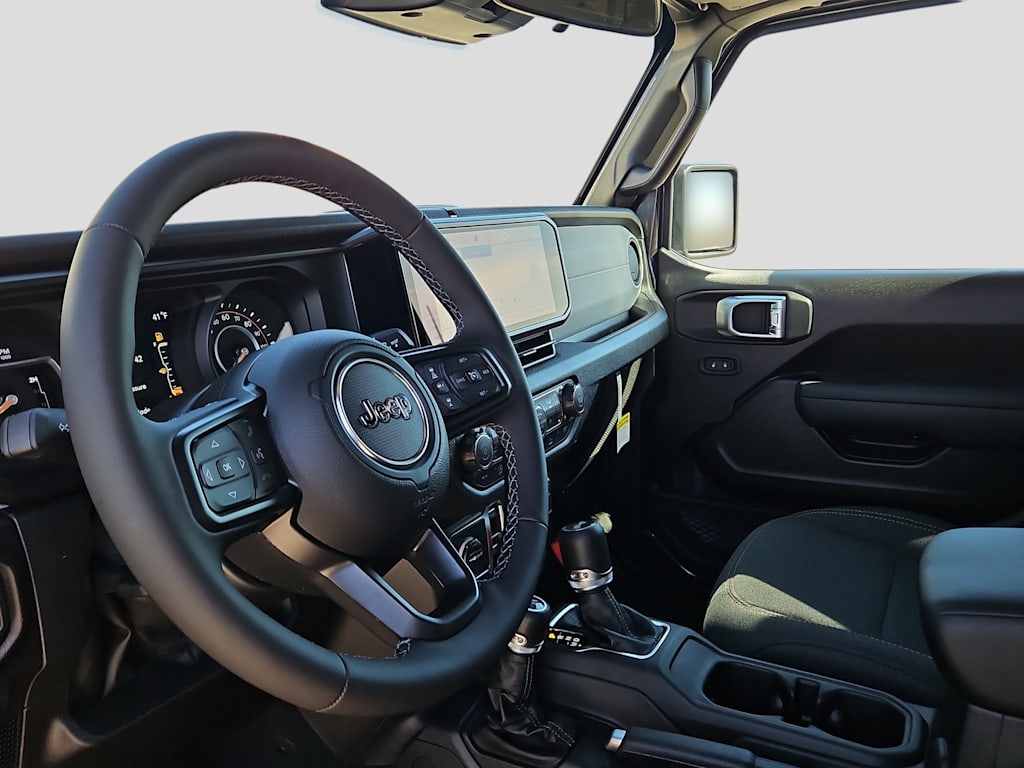 Thumbnail: 2026 Jeep Wrangler - 2