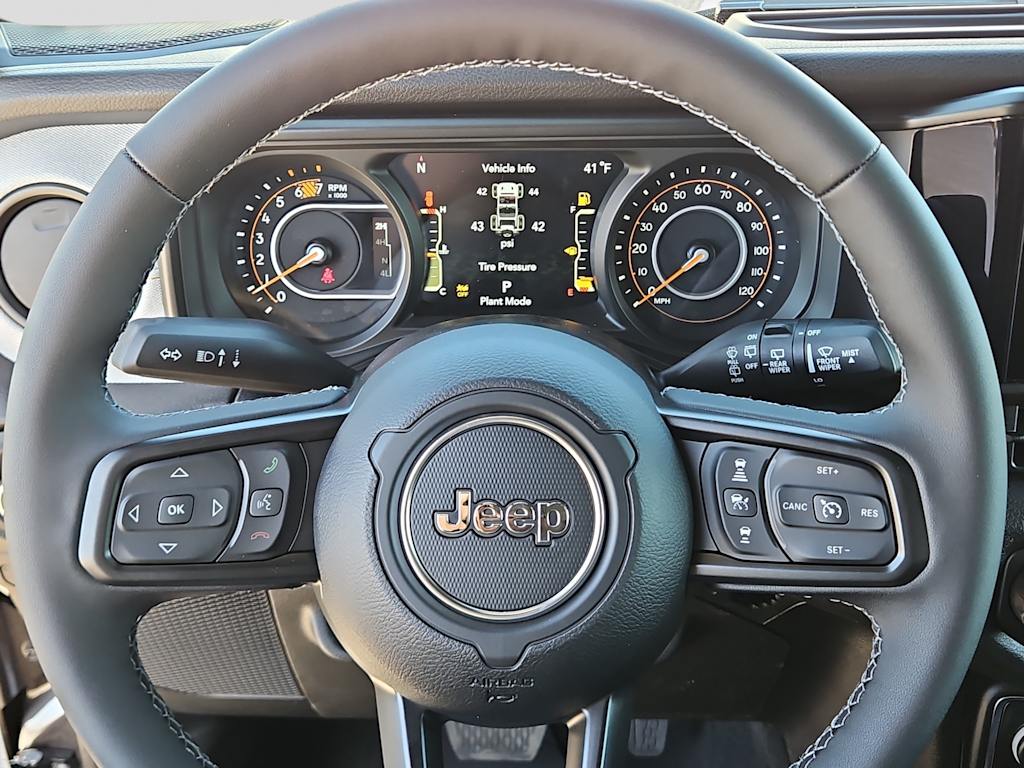 Thumbnail: 2026 Jeep Wrangler - 22