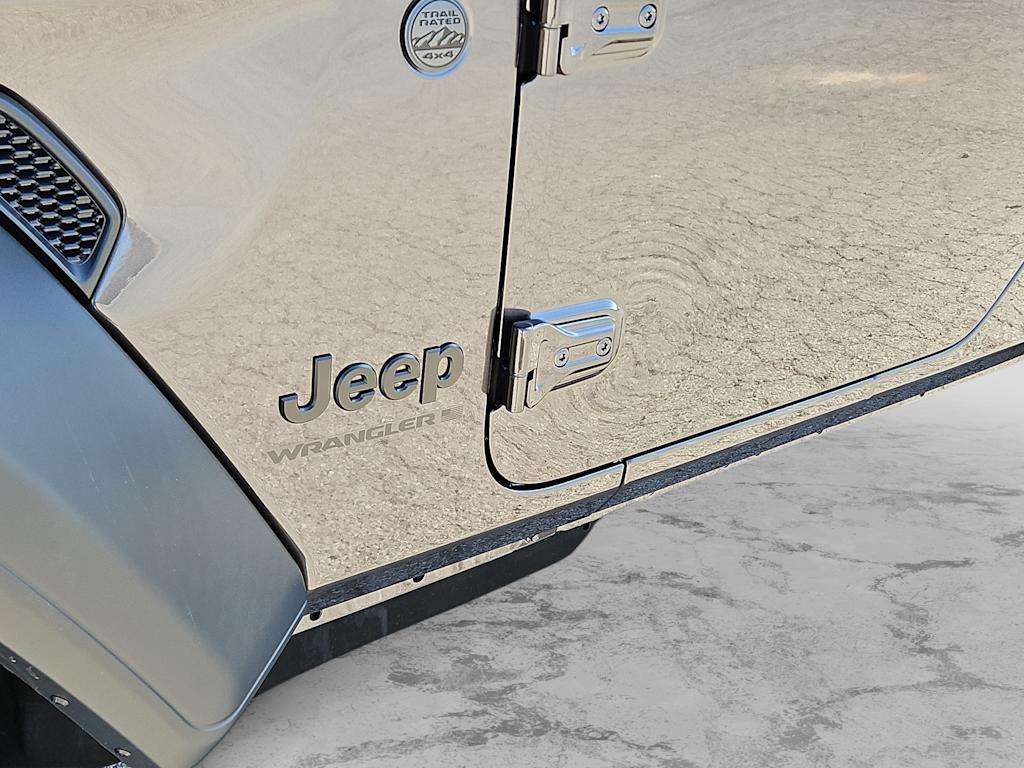Thumbnail: 2026 Jeep Wrangler - 6