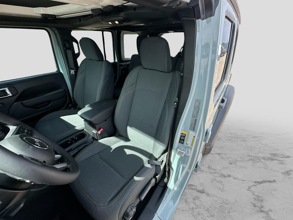 Thumbnail: 2026 Jeep Wrangler - 28