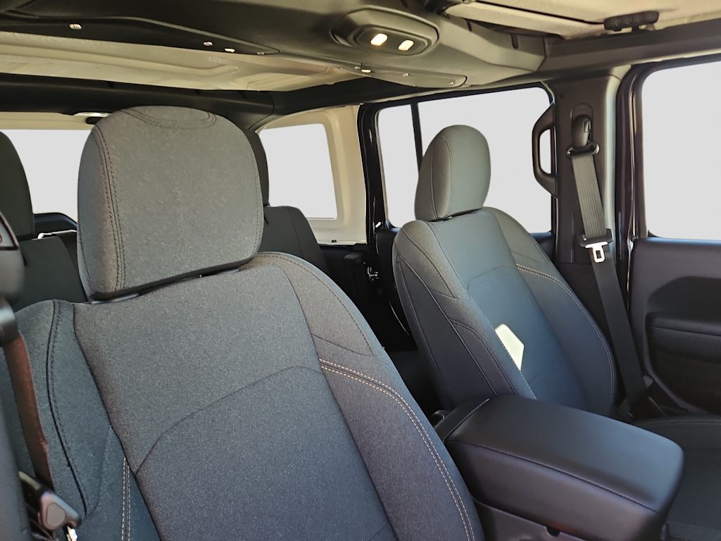 Thumbnail: 2026 Jeep Wrangler - 9