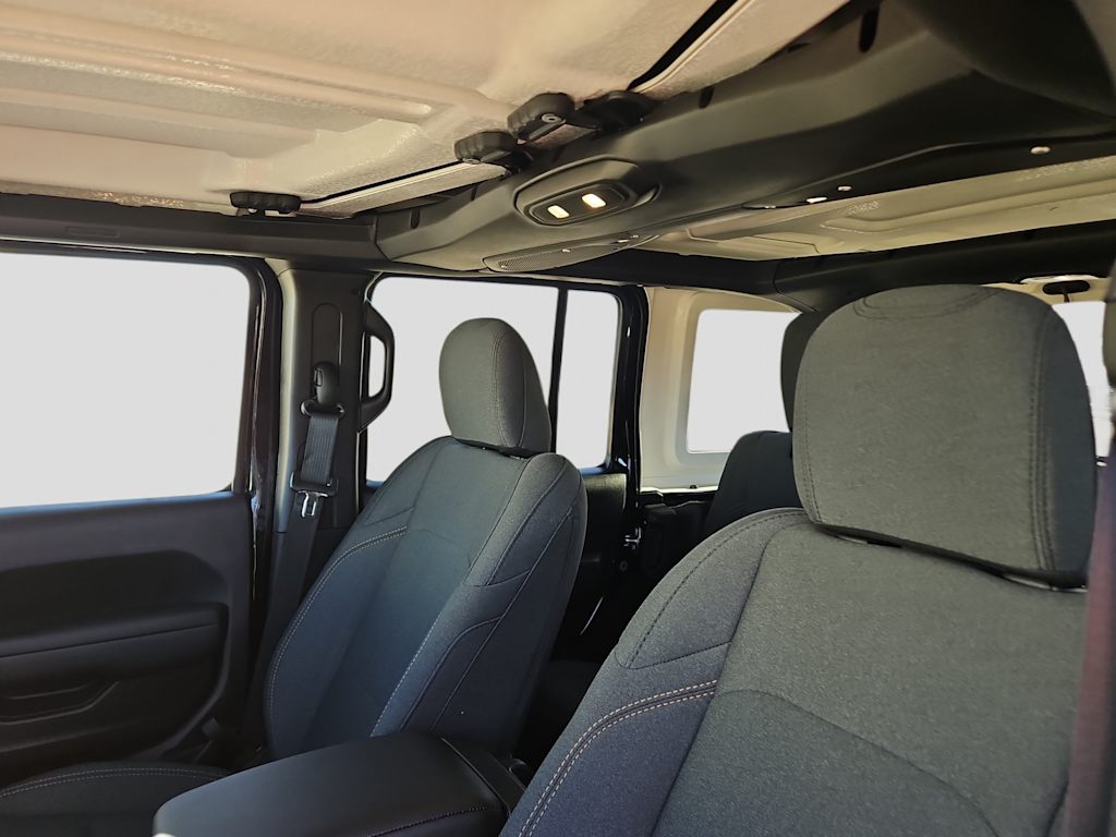 Thumbnail: 2026 Jeep Wrangler - 22