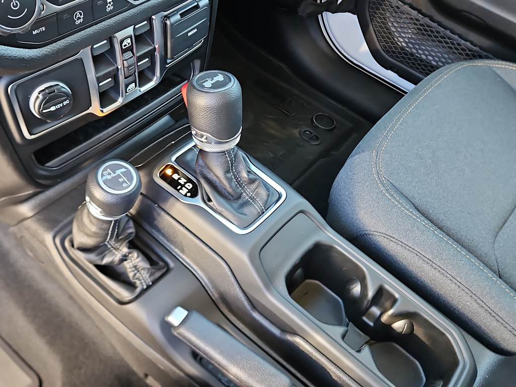 Thumbnail: 2026 Jeep Wrangler - 12