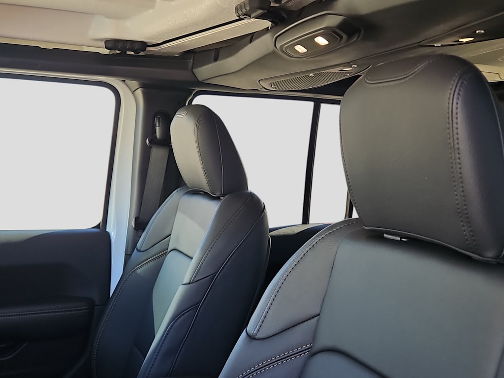 Thumbnail: 2026 Jeep Wrangler - 8