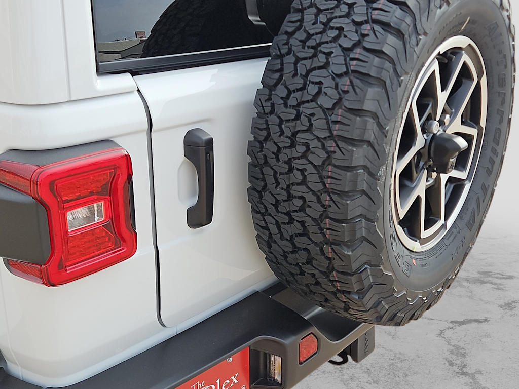 Thumbnail: 2026 Jeep Wrangler - 13