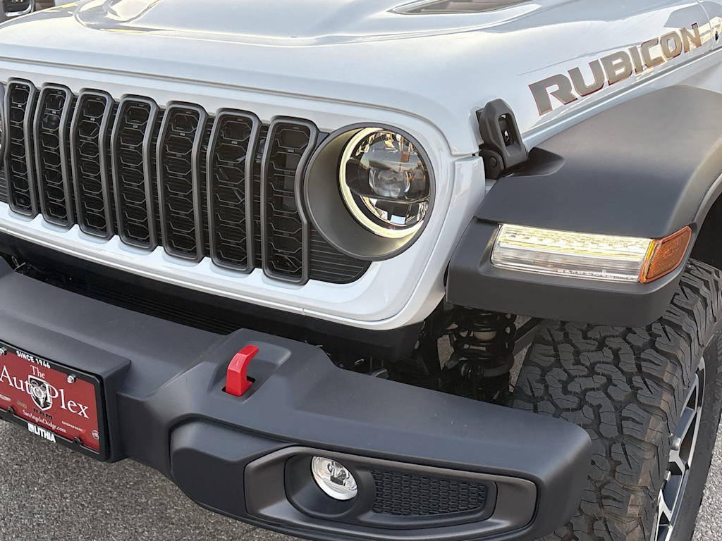 Thumbnail: 2025 Jeep Wrangler - 22