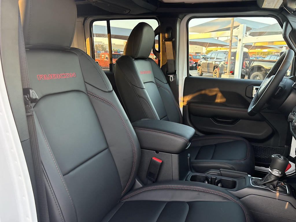 Thumbnail: 2025 Jeep Wrangler - 11