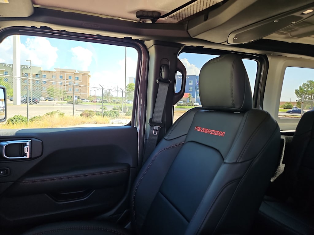 Thumbnail: 2025 Jeep Wrangler - 10