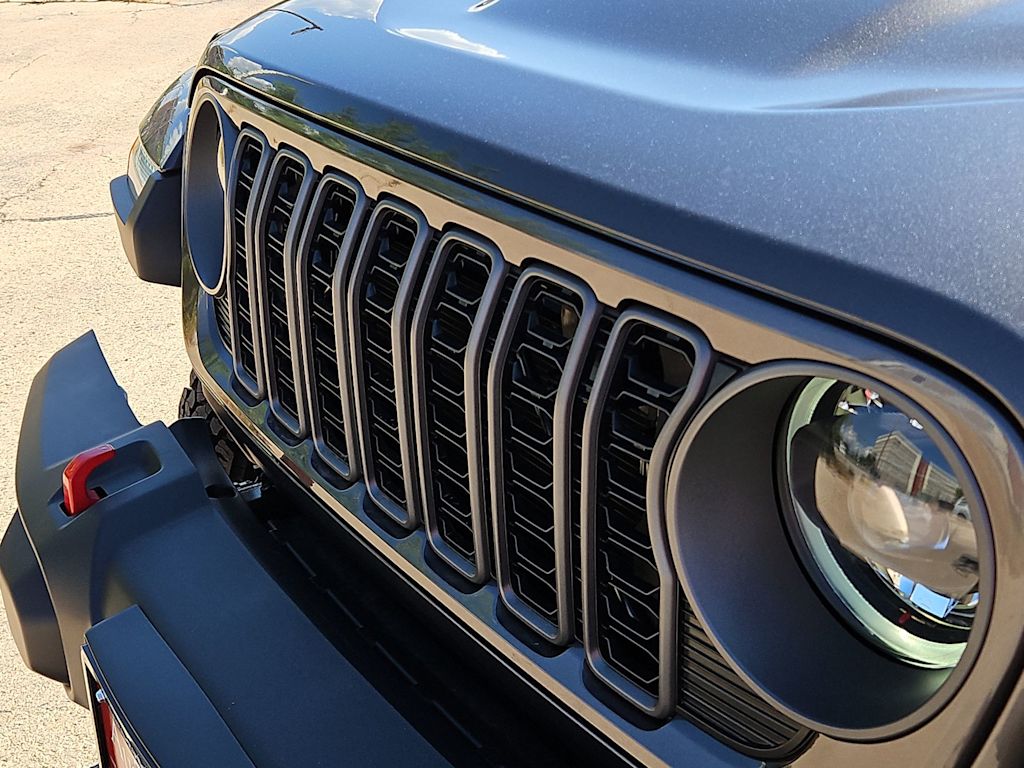 Thumbnail: 2025 Jeep Wrangler - 25