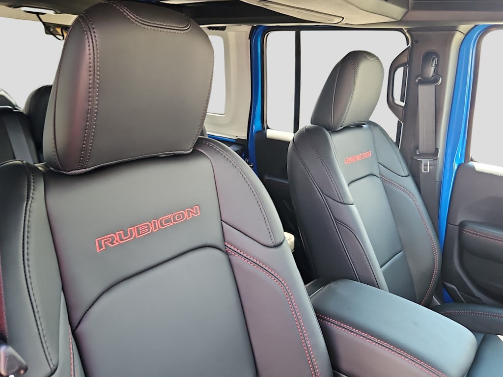 Thumbnail: 2025 Jeep Wrangler - 8