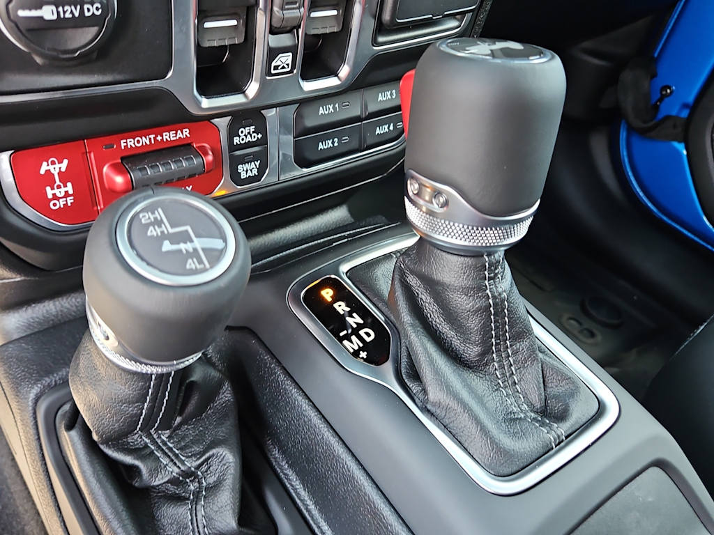 Thumbnail: 2025 Jeep Wrangler - 23