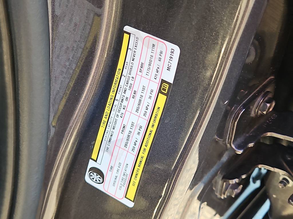 Thumbnail: 2021 Jeep Grand Cherokee - 17