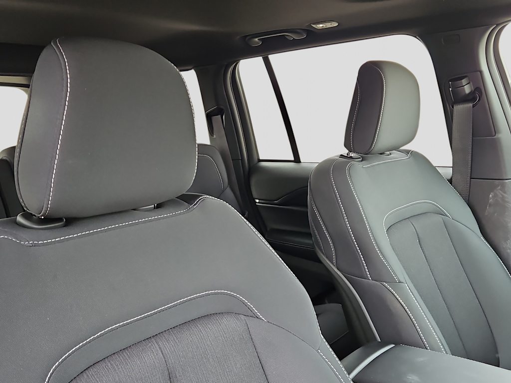 Thumbnail: 2026 Jeep Grand Cherokee - 10