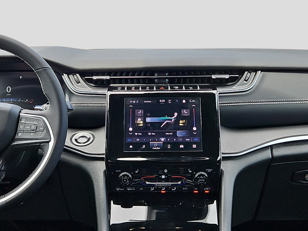 Thumbnail: 2026 Jeep Grand Cherokee - 12