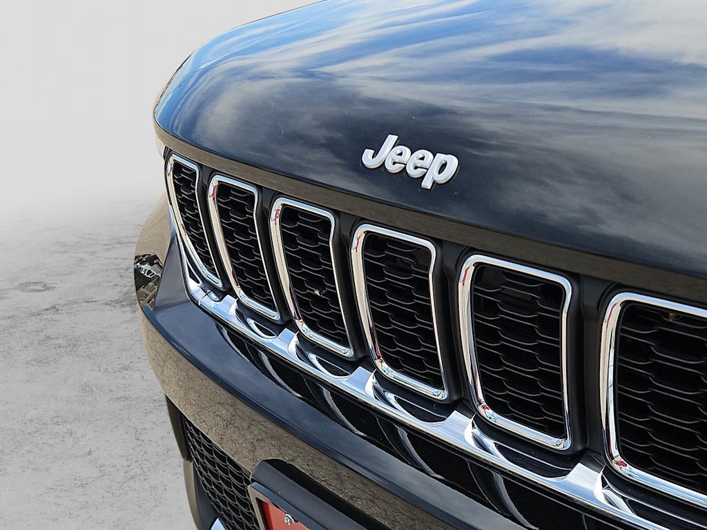 Thumbnail: 2026 Jeep Grand Cherokee - 20
