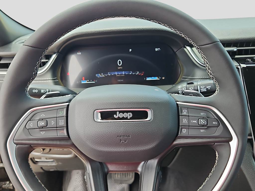 Thumbnail: 2026 Jeep Grand Cherokee - 22