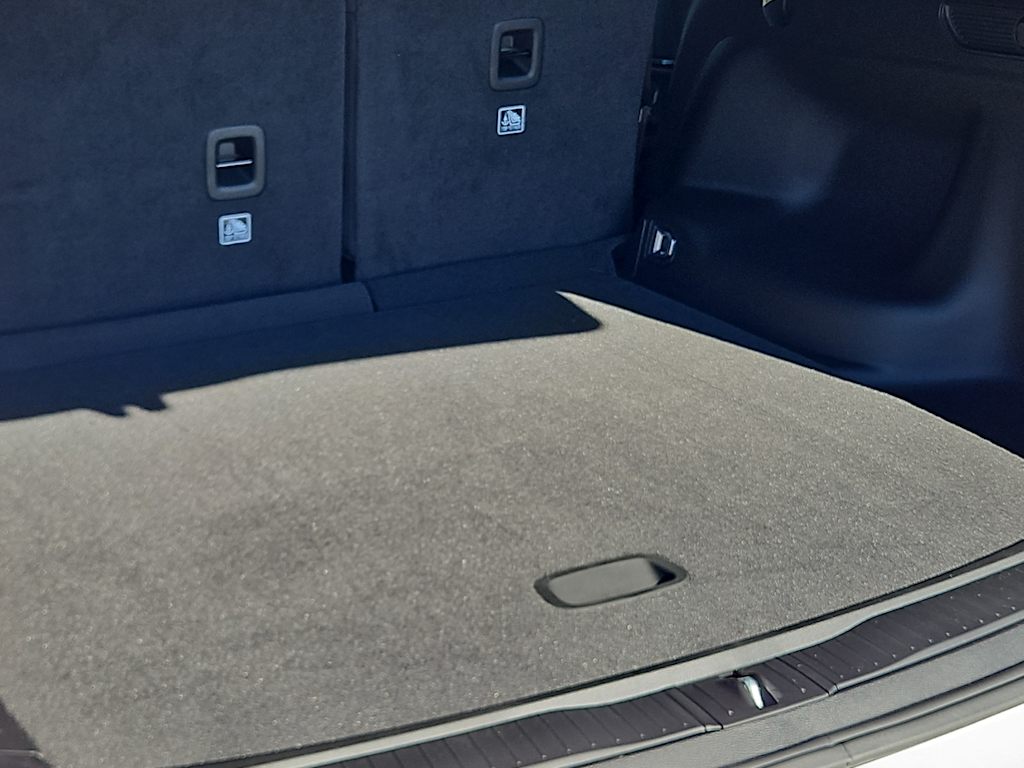 Thumbnail: 2026 Jeep Grand Cherokee - 24