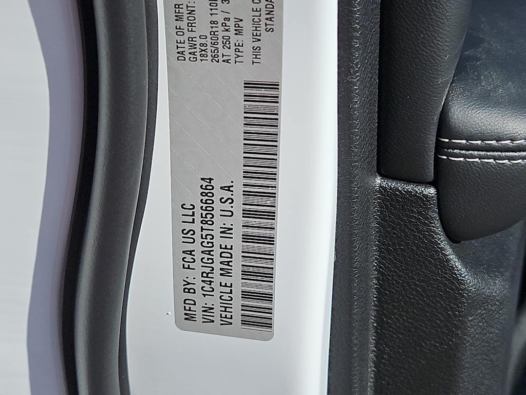 Thumbnail: 2026 Jeep Grand Cherokee - 14