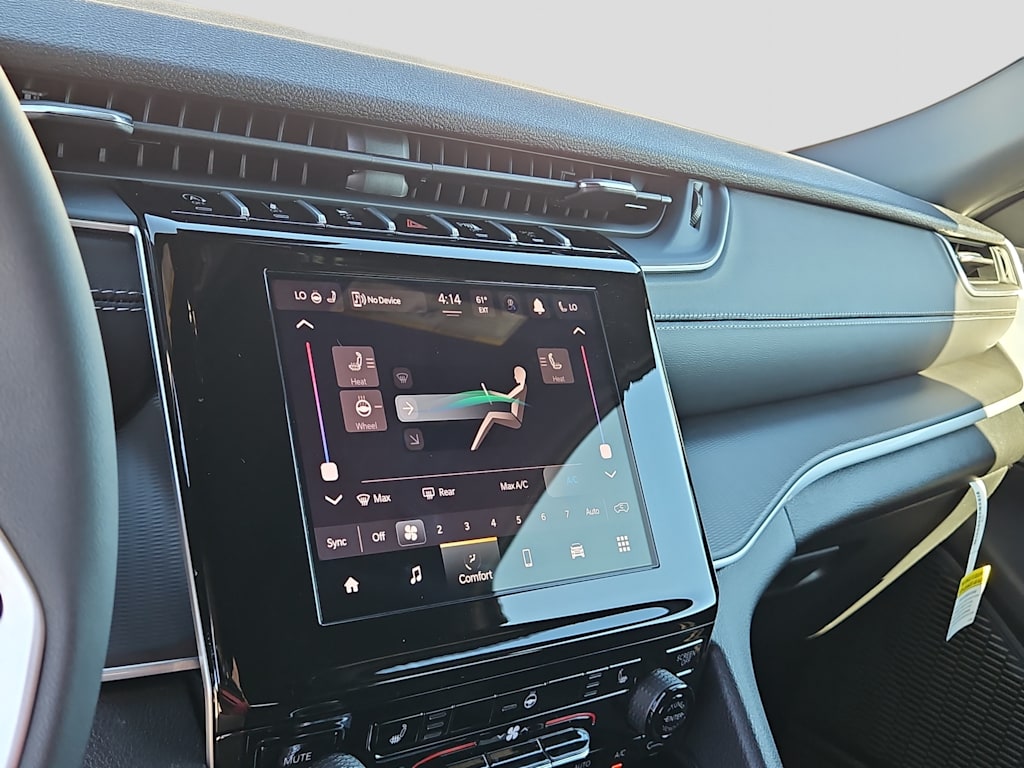 Thumbnail: 2026 Jeep Grand Cherokee - 25