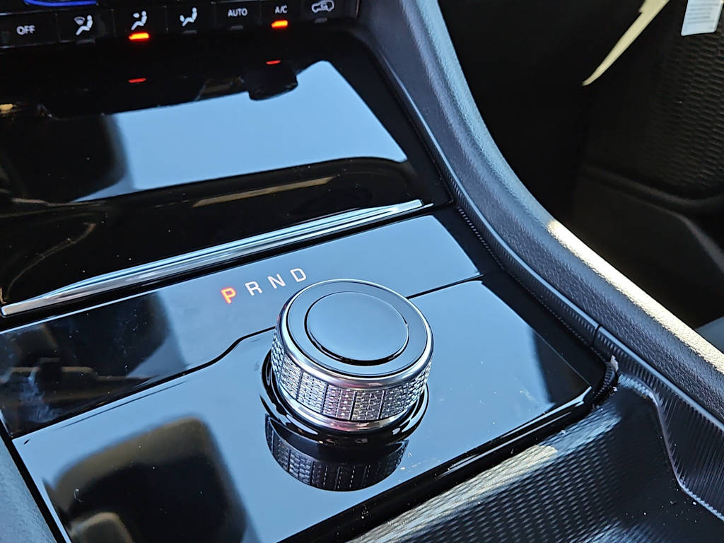 Thumbnail: 2026 Jeep Grand Cherokee - 23