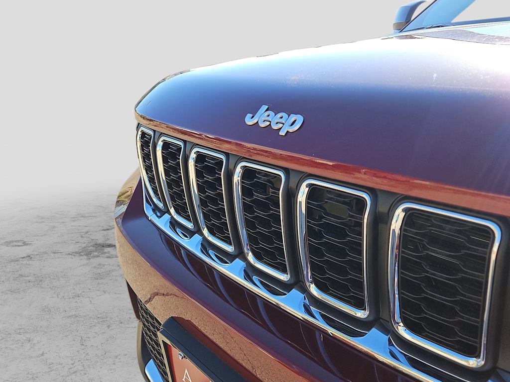 Thumbnail: 2026 Jeep Grand Cherokee - 21