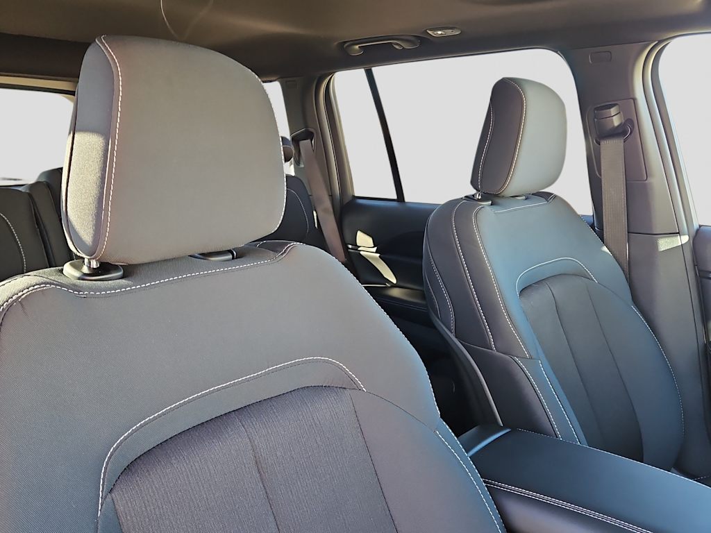 Thumbnail: 2026 Jeep Grand Cherokee - 11