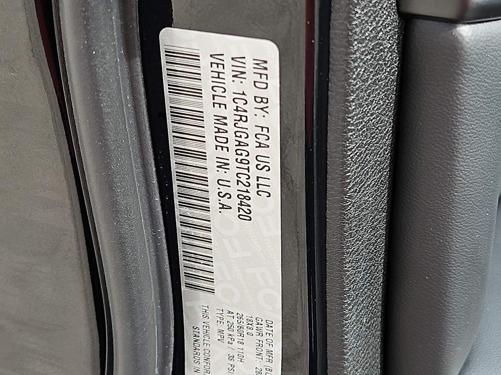 Thumbnail: 2026 Jeep Grand Cherokee - 16