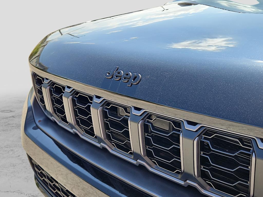 Thumbnail: 2026 Jeep Grand Cherokee - 22