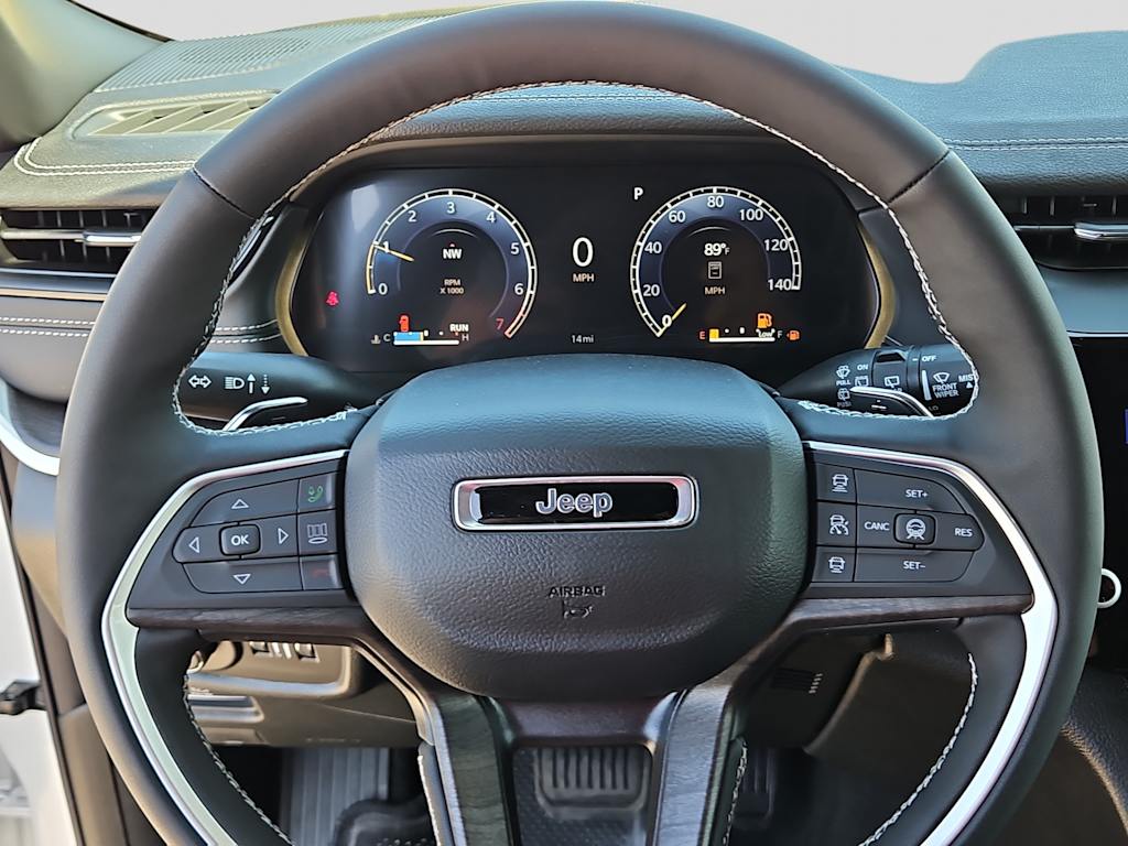 Thumbnail: 2026 Jeep Grand Cherokee - 12